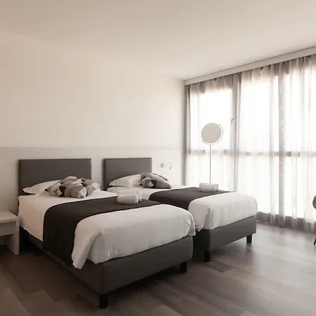 Milano Hotel 3*