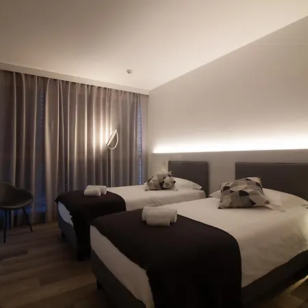 Hotel Milano 3*